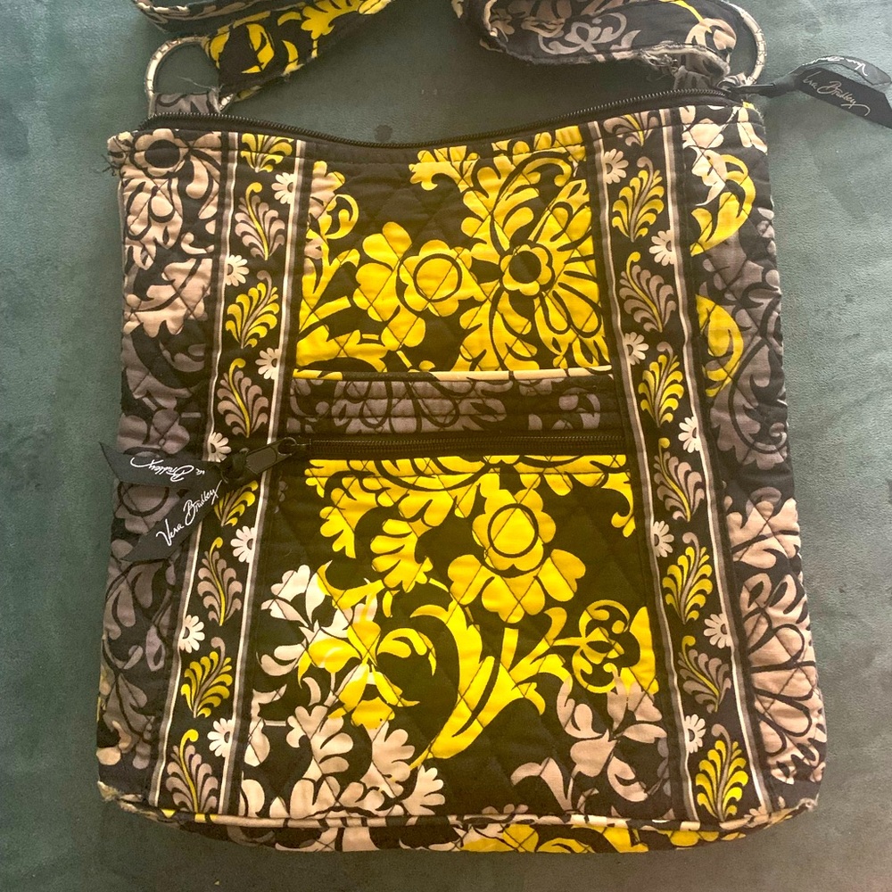 Vera Bradley Crossbody bag.